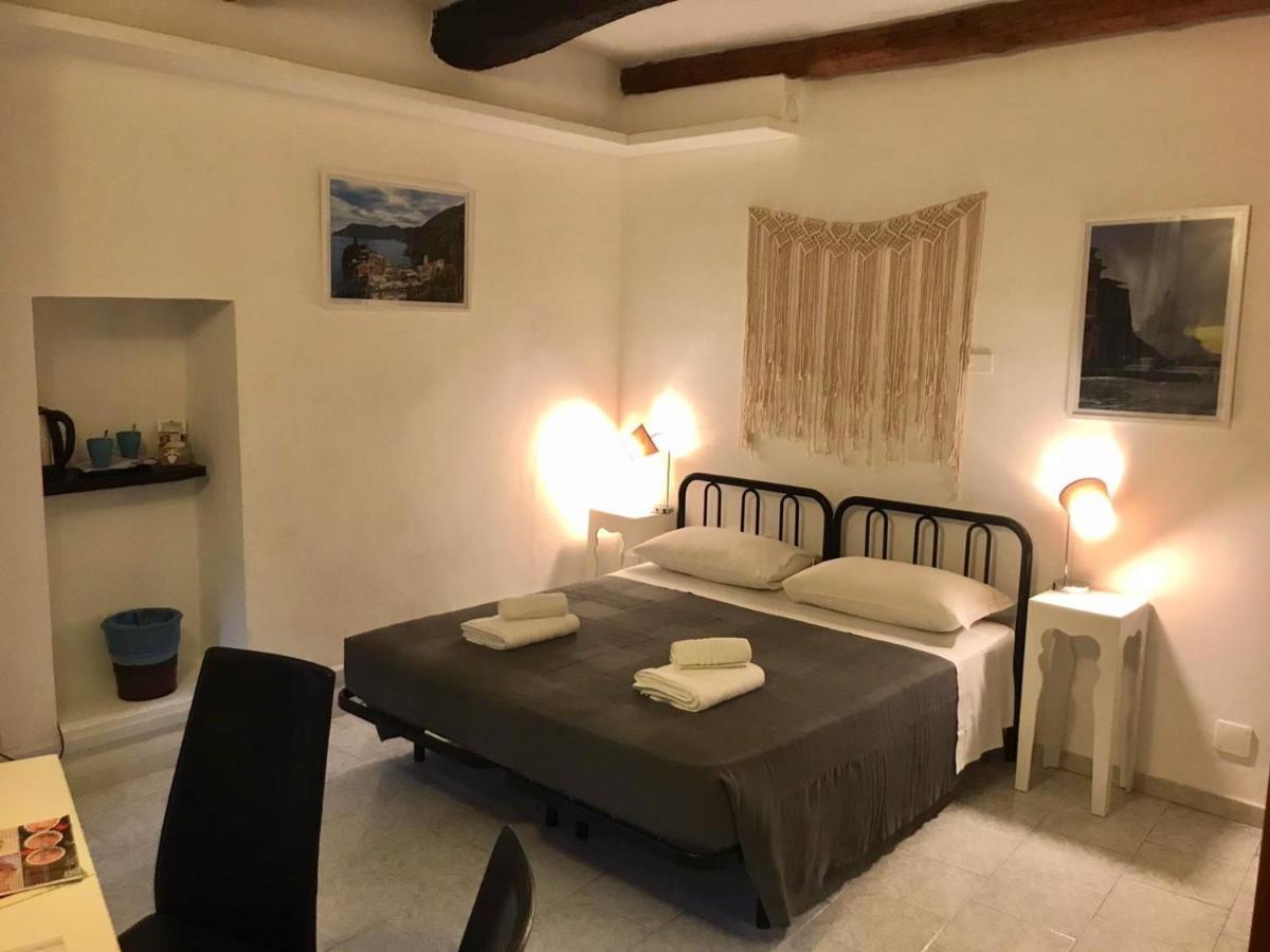 Camere Carlo Vernazza Exteriér fotografie
